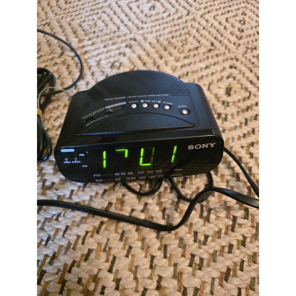 Sony Dream Machine ICF-C218 AM FM Digital Alarm Clock Radio Black C1